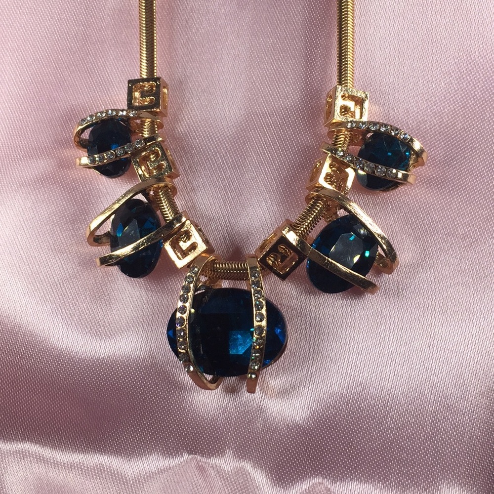 GOLD TONE NECKLACE DEEP TURQUOISE/BLUE SAPPHIRES